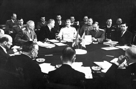 Sztálin mindhárom nagyhatalmi konferencián, Teheránban, Jaltán és Potsdamban is ott ült a tárgyalóasztalnál #moszkvater