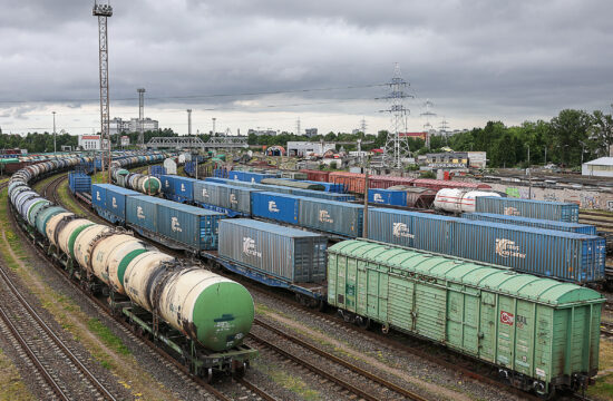 Tehervonatok vesztegelnek a kalinyingrádi elosztó pályaudvaron 2022. június 22-én #moszkvater