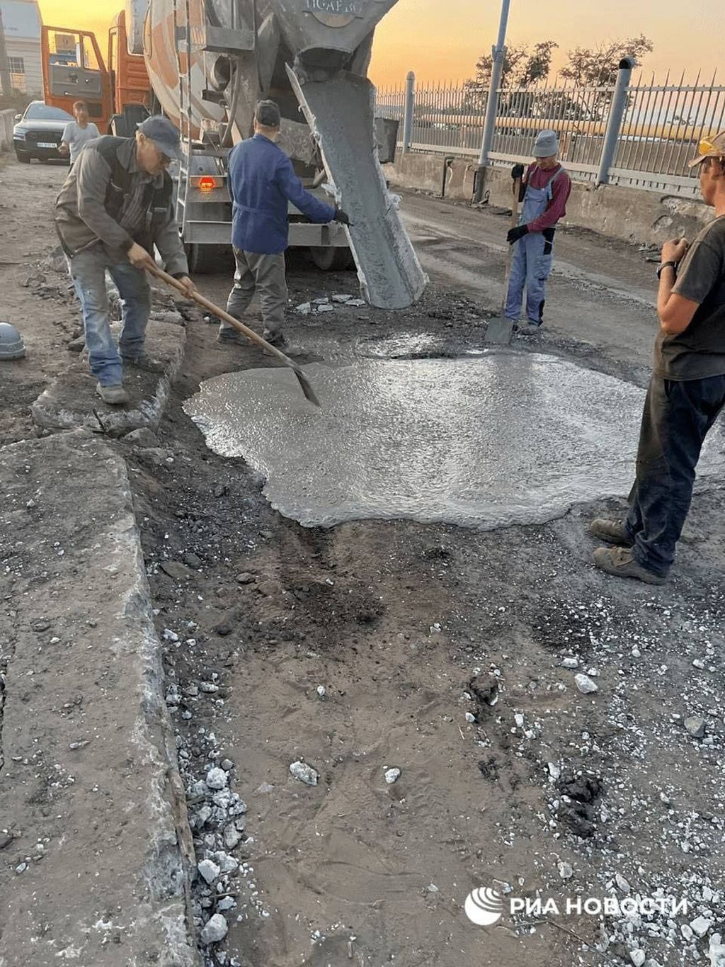 A találatot kapott Ingulec híd javítása #moszkvater
