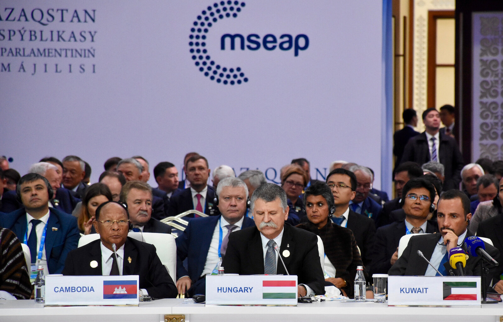 Kövér László, az Országgyűlés elnöke (k) felszólal az Eurázsiai Államok Parlamenti Elnökeinek IV. Találkozóján Kazahsztán fővárosában, Nur-Szultanban 2019. szeptember 24-én. MTI/Országgyűlés Sajtóirodája #moszkvater